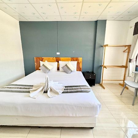 Hotel Diamond de pai Extérieur photo