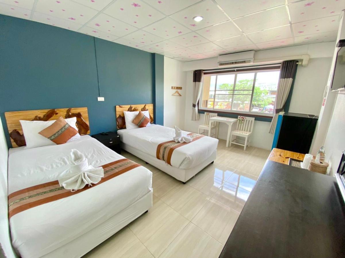 Hotel Diamond de pai Extérieur photo