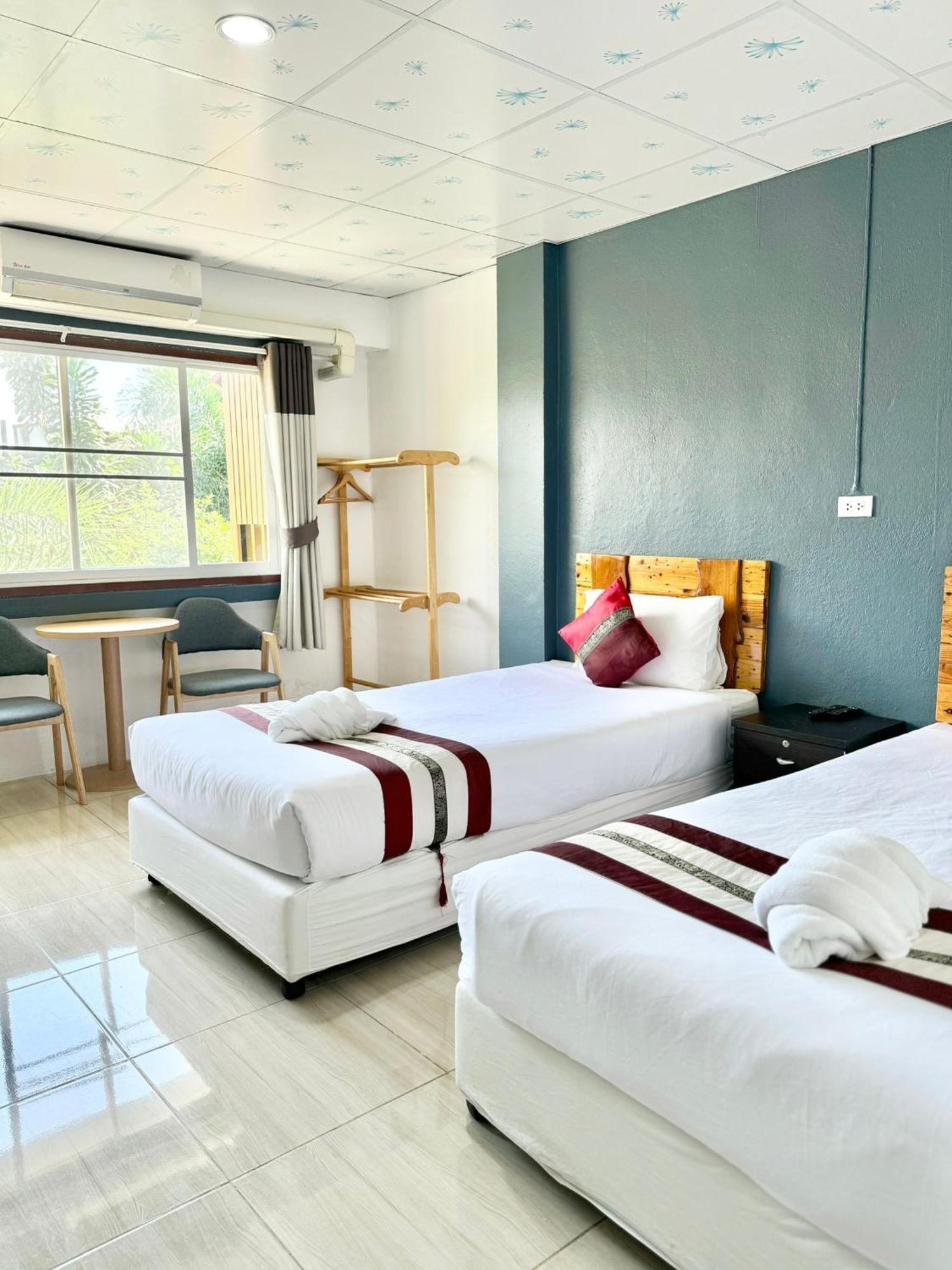 Hotel Diamond de pai Extérieur photo