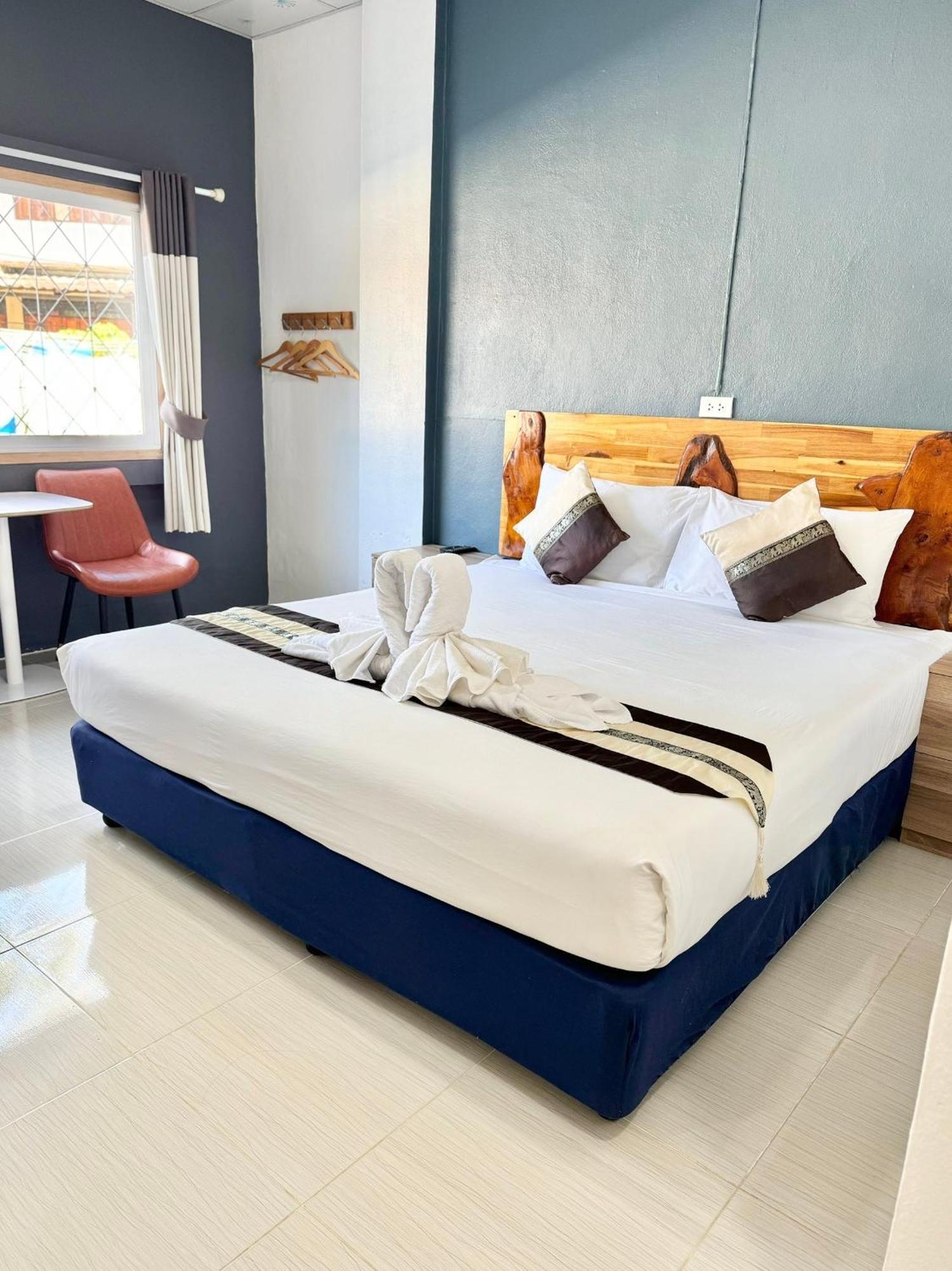 Hotel Diamond de pai Extérieur photo