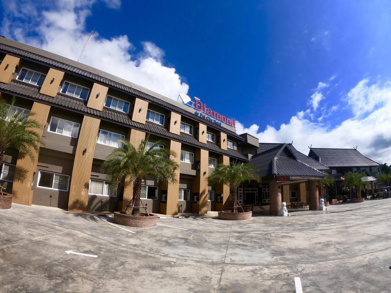 Hotel Diamond de pai Extérieur photo