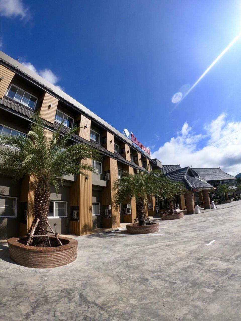 Hotel Diamond de pai Extérieur photo