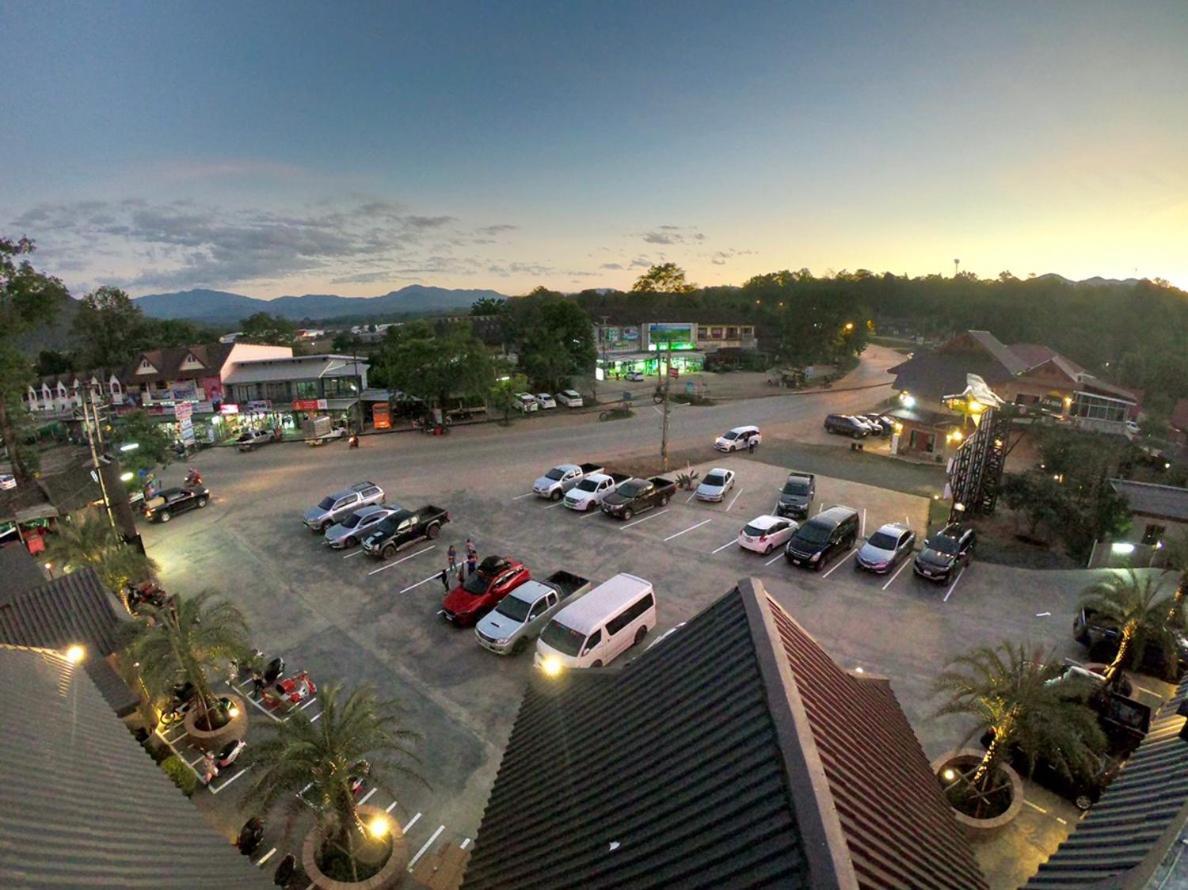 Hotel Diamond de pai Extérieur photo