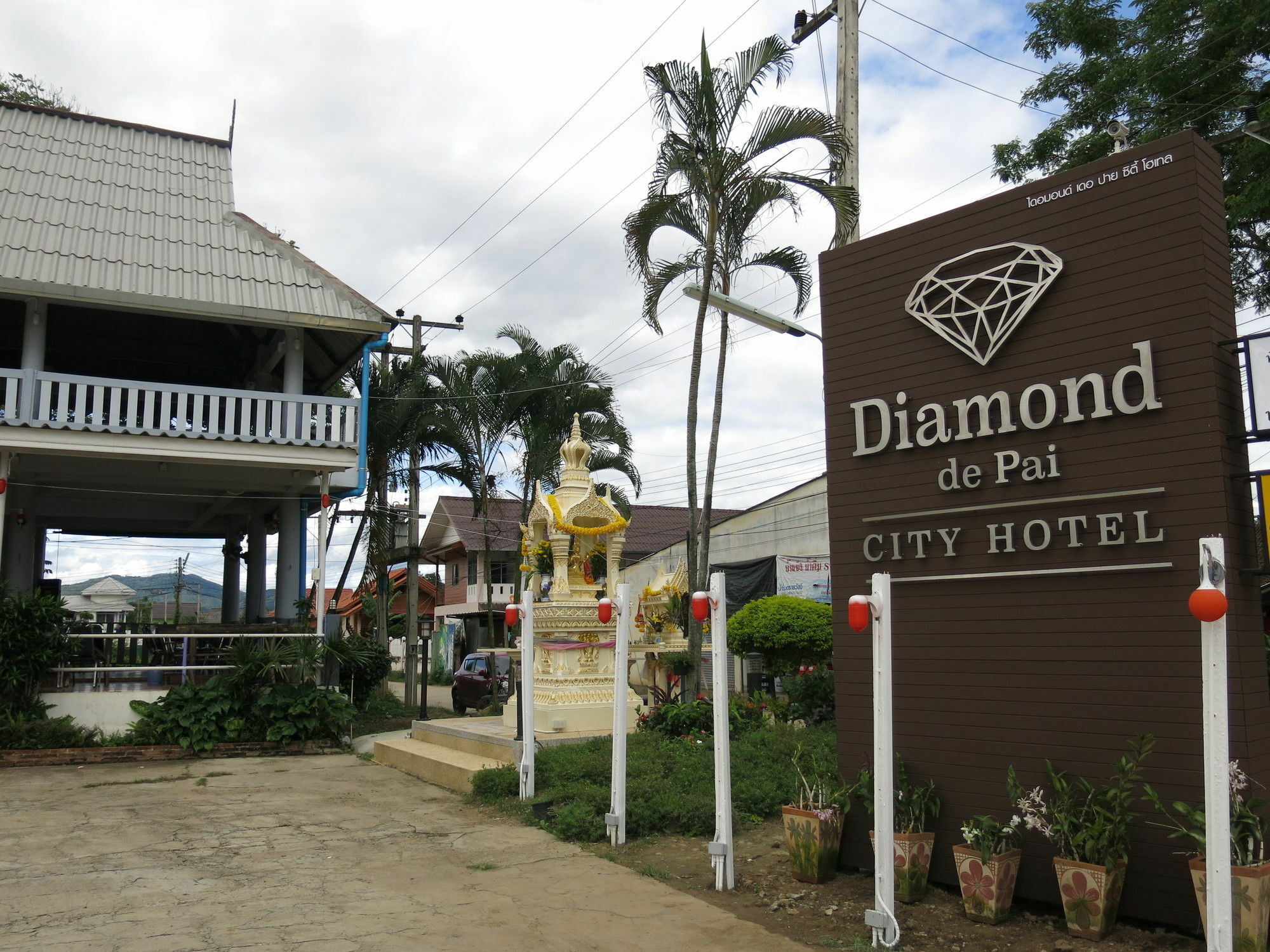 Hotel Diamond de pai Extérieur photo